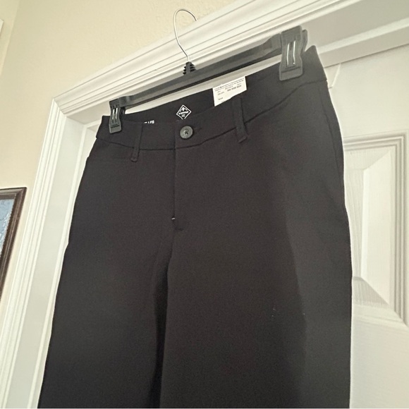 St. John’s Bay Black Pants Women’s Size 6 🆕 - Picture 2 of 7